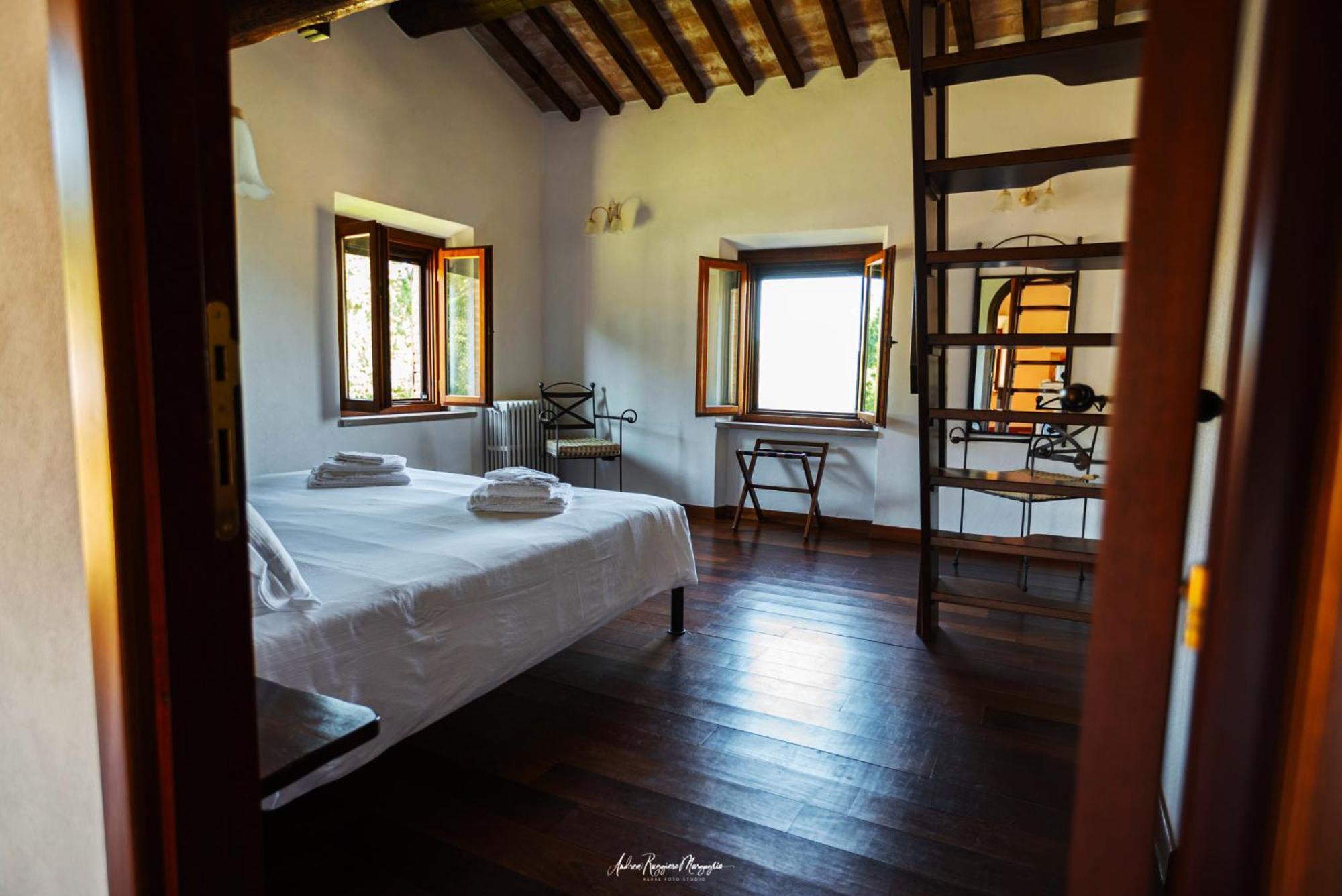 Agriturismo Aia Leccioni Micciano Exterior photo