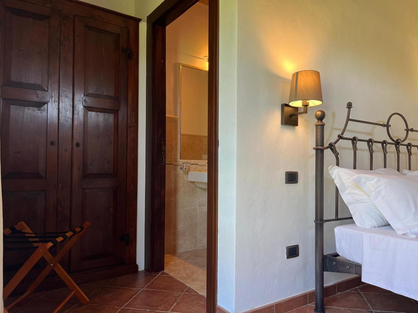 Agriturismo Aia Leccioni Micciano Exterior photo